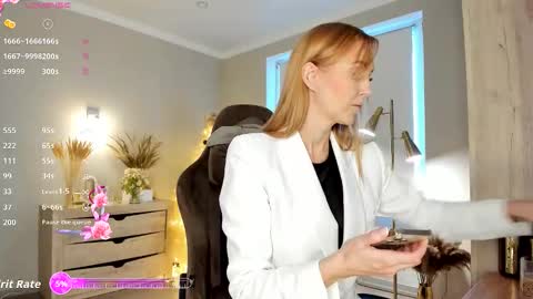 Snapshot of hotyplays chatting on 01.16.26 Susan online show from 01.16.26