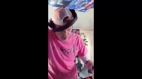 SeanPatrick online show from 04.28.26