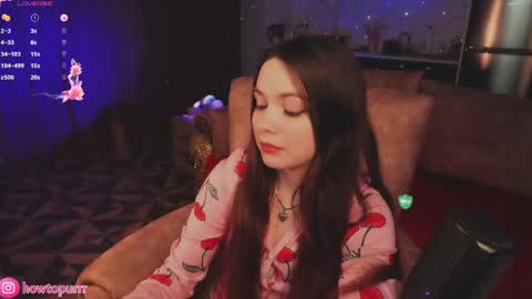 Mia online show from 04.22.26
