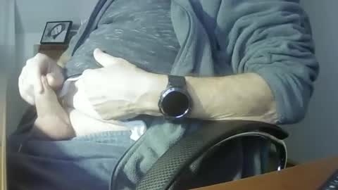 Snapshot of hpeter111 chatting on 01.22.25 Peter online show from 01.22.25