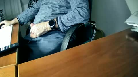 Snapshot of hpeter111 chatting on 02.21.25 Peter online show from 02.21.25