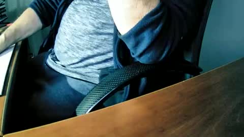 Snapshot of hpeter111 chatting on 11.01.25 Peter online show from 11.01.25