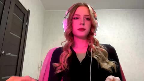 Hikki online show from 03.18.26