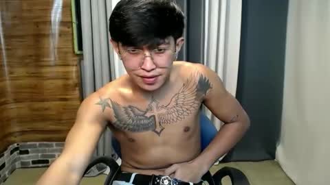 hugecockchristian online show from 10.05.25