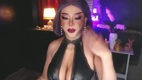 Christine online show from 07.02.26