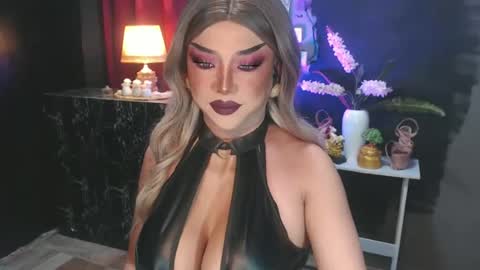 Christine online show from 07.06.26