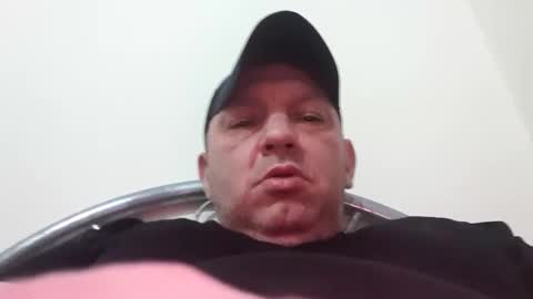 Snapshot of hugecummer10 chatting on 01.12.26 hugecummer10 online show from 01.12.26