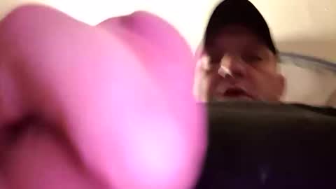 Snapshot of hugecummer10 chatting on 02.22.26 hugecummer10 online show from 02.22.26