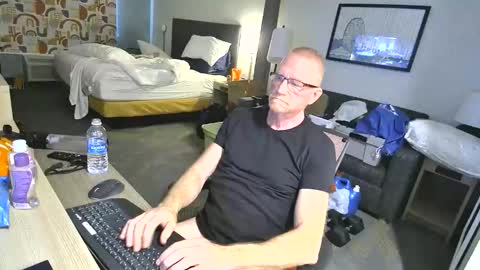 CAROLINA TIM online show from 05.10.26