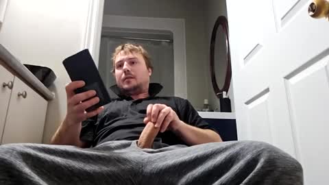 Snapshot of hugeselffacial chatting on 03.09.25 Huge mega monster Cumsplash online show from 03.09.25