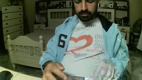 hugeveiny online show from 11.05.25