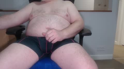 Snapshot of huggie_bear69 chatting on 03.08.25 Huggie Bear online show from 03.08.25