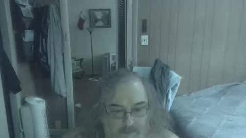 Snapshot of huggybear566 chatting on 03.21.26 lonely huggy bear online show from 03.21.26