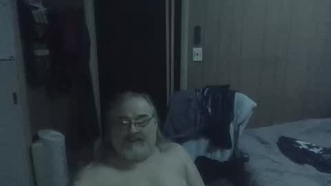 Snapshot of huggybear566 chatting on 04.15.26 lonely huggy bear online show from 04.15.26