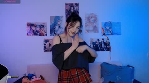 Snapshot of hugomin chatting on 12.22.24 HugoMin online show from 12.22.24