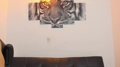 Snapshot of humber_eli chatting on 03.03.26 Eli online show from 03.03.26