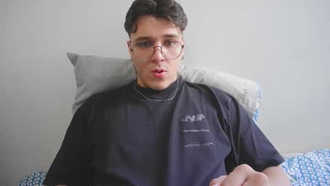 Snapshot of hun_damer chatting on 10.05.25 hun_damer online show from 10.05.25