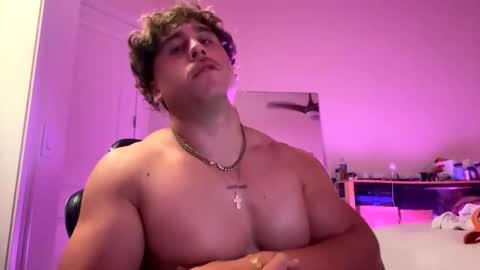 Snapshot of hungkingg22 chatting on 03.06.25 hungkingg22 online show from 03.06.25