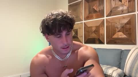 Snapshot of hungkingg22 chatting on 09.23.25 hungkingg22 online show from 09.23.25