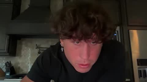 Snapshot of hungkingg22 chatting on 11.20.25 hungkingg22 online show from 11.20.25