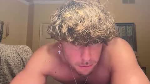 Snapshot of hungkingg22 chatting on 01.05.26 hungkingg22 online show from 01.05.26