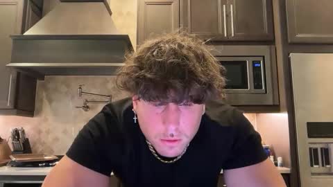 Snapshot of hungkingg22 chatting on 01.08.26 hungkingg22 online show from 01.08.26