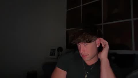 Snapshot of hungkingg22 chatting on 02.19.26 hungkingg22 online show from 02.19.26