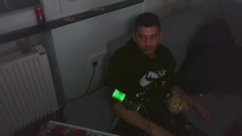 Snapshot of hungryboyyb chatting on 12.20.25 LittleDevilXo1999 online show from 12.20.25