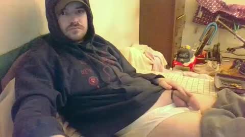 Snapshot of hungsubbb chatting on 02.13.25 Boi online show from 02.13.25