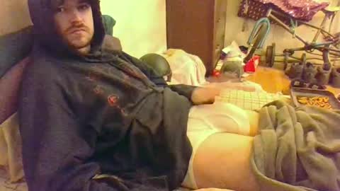 Snapshot of hungsubbb chatting on 10.15.25 Boi online show from 10.15.25