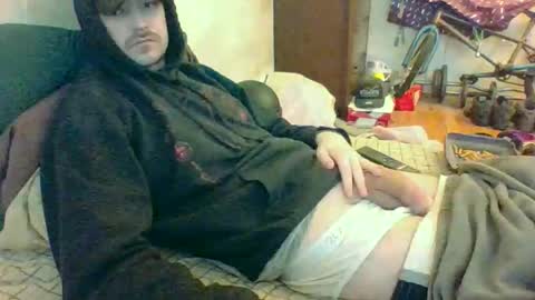 Snapshot of hungsubbb chatting on 10.30.25 Boi online show from 10.30.25