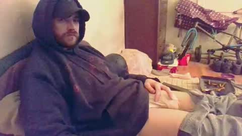 Snapshot of hungsubbb chatting on 11.24.25 Boi online show from 11.24.25