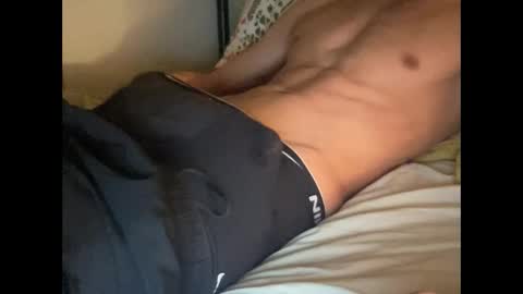 hungtwink online show from 04.21.26