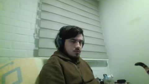 Snapshot of hungweeb chatting on 06.03.26 Rod online show from 06.03.26