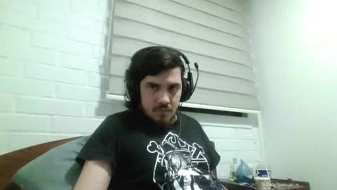 Snapshot of hungweeb chatting on 06.13.26 Rod online show from 06.13.26