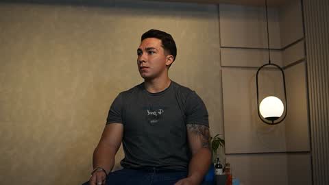 Snapshot of hunk_ryan chatting on 01.07.25 hunk_ryan online show from 01.07.25