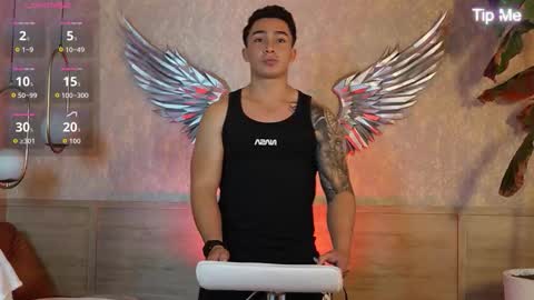 Snapshot of hunk_ryan chatting on 10.20.25 hunk_ryan online show from 10.20.25