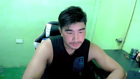 Snapshot of hunkfireman chatting on 07.18.26 ADAM online show from 07.18.26