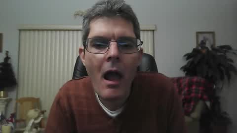 Snapshot of hunkmasclefad458 chatting on 12.02.24 hunkmasclefad458 online show from 12.02.24