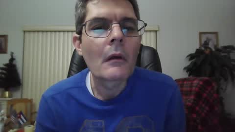 Snapshot of hunkmasclefad458 chatting on 12.15.24 hunkmasclefad458 online show from 12.15.24