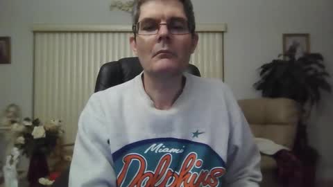Snapshot of hunkmasclefad458 chatting on 02.23.26 hunkmasclefad458 online show from 02.23.26