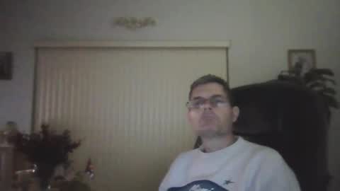 Snapshot of hunkmasclefad458 chatting on 04.02.26 hunkmasclefad458 online show from 04.02.26
