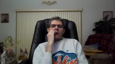 Snapshot of hunkmasclefad458 chatting on 06.24.26 hunkmasclefad458 online show from 06.24.26