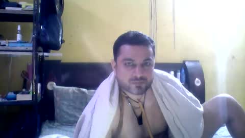 hunkster102 online show from 04.29.26