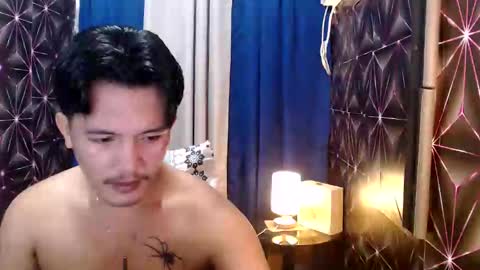 hunkylloyd online show from 12.14.24