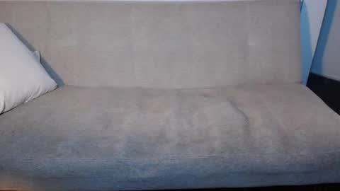 Snapshot of hunkyneighbor chatting on 02.15.25 leo online show from 02.15.25