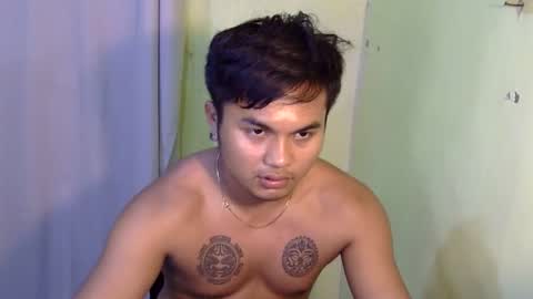 hunkyzeus online show from 11.28.25