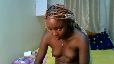 Snapshot of hunnyteaser chatting on 02.18.26 hunny online show from 02.18.26