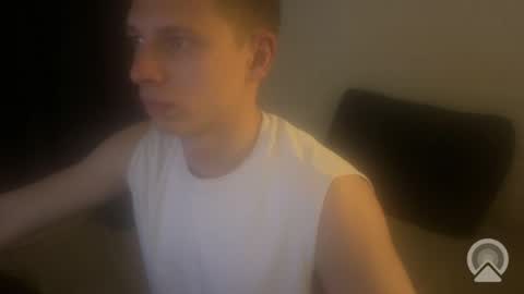 Snapshot of hunter_f1t chatting on 05.27.26 Hunter online show from 05.27.26
