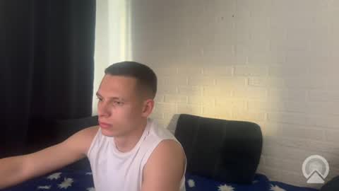 Snapshot of hunter_f1t chatting on 06.08.26 Hunter online show from 06.08.26
